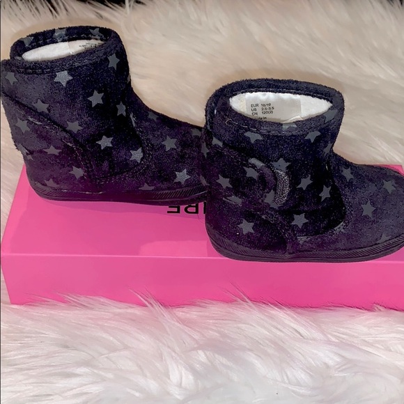 H&M Infant Sueded Fleece Lined Boots w/Stars Size 2.5-3.5 Black/Grey - Picture 4 of 6